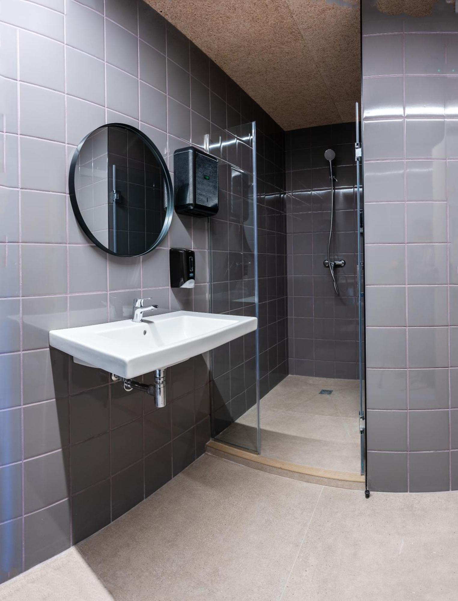 Lamia Bbk Women Hostel-Solo Mujeres Bilbao Exteriér fotografie